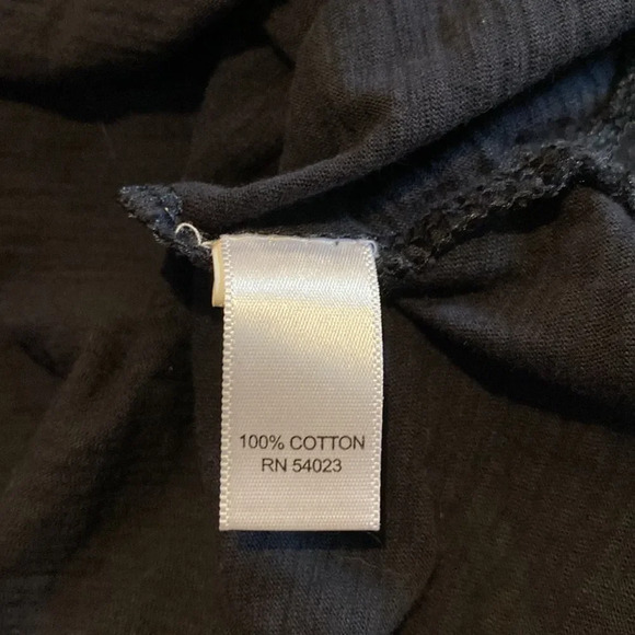 Banana Republic Women’s Medium Beaded Neckline Blouse V Neck Wide - Picture 6 of 6